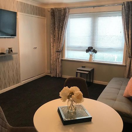 Home Comforts Near Dundee City Centre Bagian luar foto